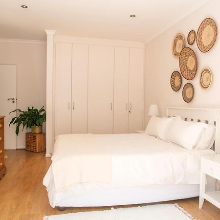 Camps Bay Guest Suite With Private Pool Le Cap Extérieur photo