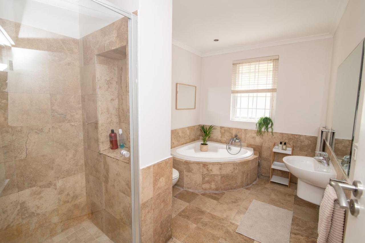 Camps Bay Guest Suite With Private Pool Le Cap Extérieur photo